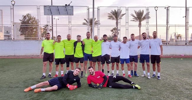 שחקני קבוצות הכדורגל ששיחקו בטורניר ליגת השכונות