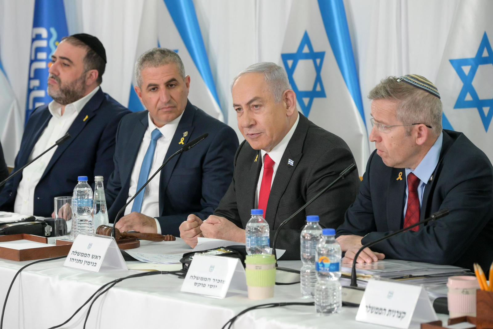 ראש הממשלה בנימין נתניהו וראש העיר נהריה רונן מרלי בפגישת בעיר נהריה צילומים: יעקב מדר ומעיין טואף/ לע״מ